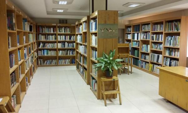 کتابخانه سازمان، میزبان علاقه مندان است